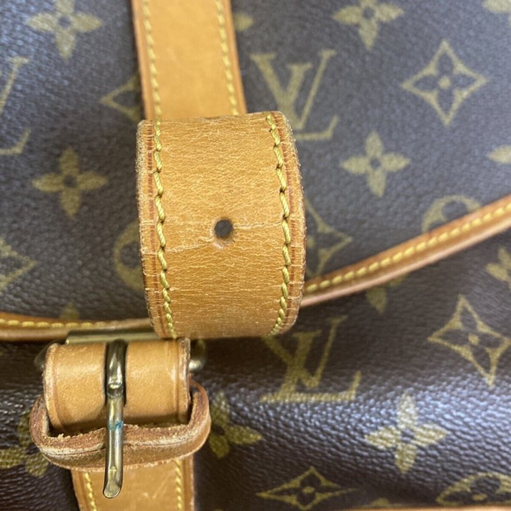 Auth Louis Vuitton Saumur 35 Crossbody #37405L43B - Picture 11 of 11